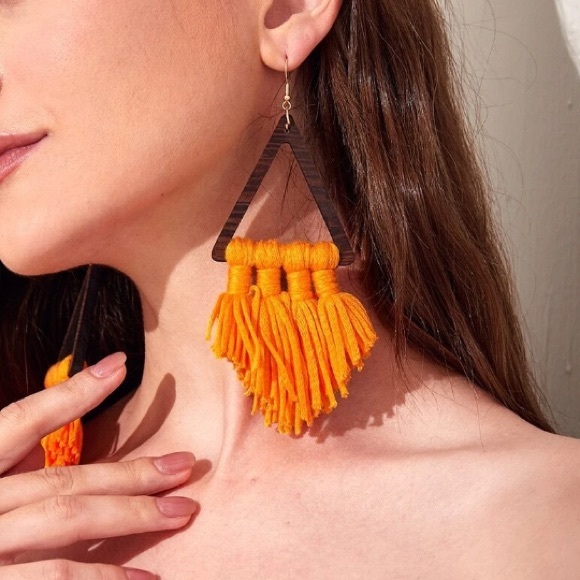 🆕 Tassel Drop Earrings - Picture 3 of 7